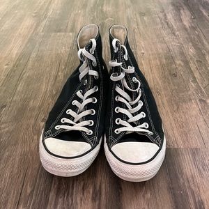 Converse black and white size 11